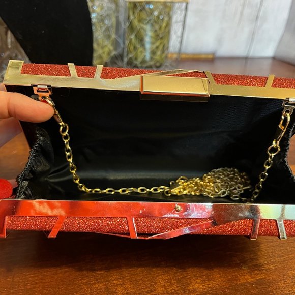 NWOT Tag - Red Sparkle Clutch - Picture 5 of 7